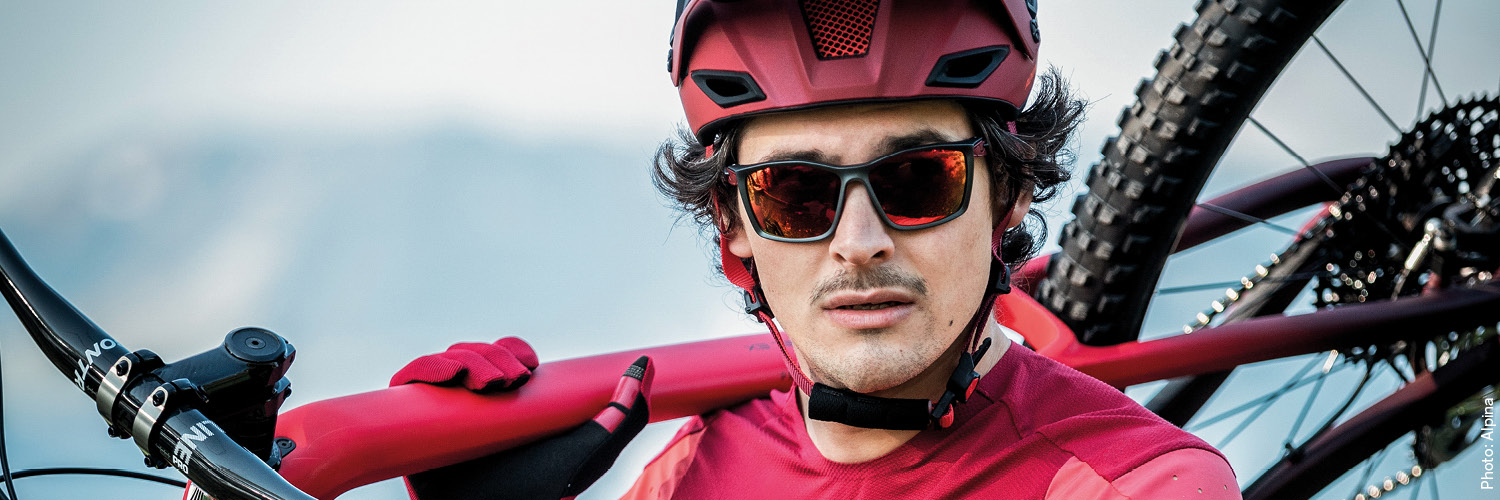 Titelseite -Contec Verkäufe 631917 bekleidung herren brillen glaeser brillen